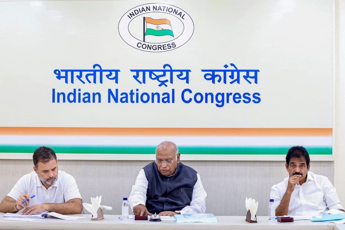 केरल विधानसभा चुनाव: सनी जोसेफ, चांडी ओम्मन लडेंगे चुनाव, कांग्रेस ने जारी की 55 उम्मीदवारों की पहली सूची