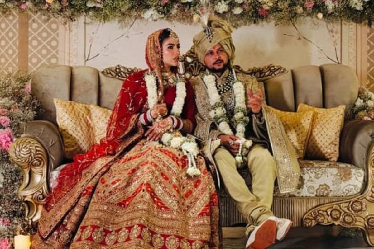 एक दूजे के हुए कुलदीप-वंशिका, क्रिकेटर्स ने शादी में जमाया रंग, देखें वीडियो