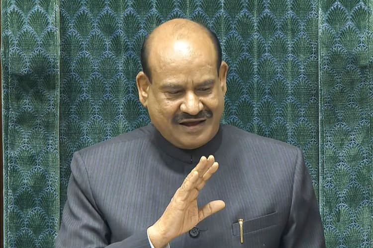 लोकसभा में विपक्ष को झटका: ओम बिरला के खिलाफ प्रस्ताव ध्वनिमत से खारिज