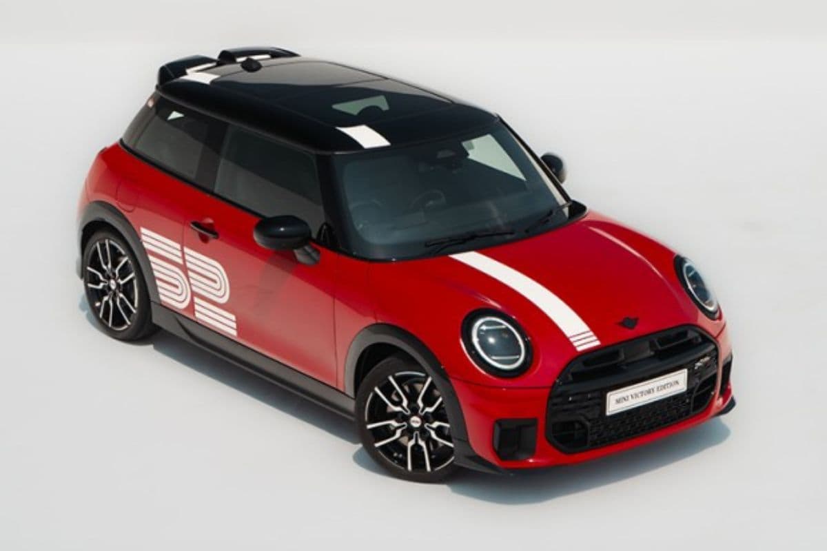 ₹57.5 लाख में  लॉन्च हुई MINI Cooper S Victory Edition, जानें इसकी खूबियां