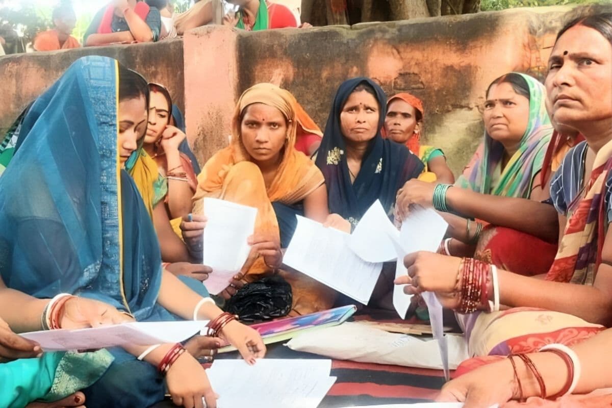 बिहार की महिलाओं की चमकेगी किस्मत, सरकार देगी 2 लाख रुपये, इन शर्तों को पूरा करना होगा जरूरी