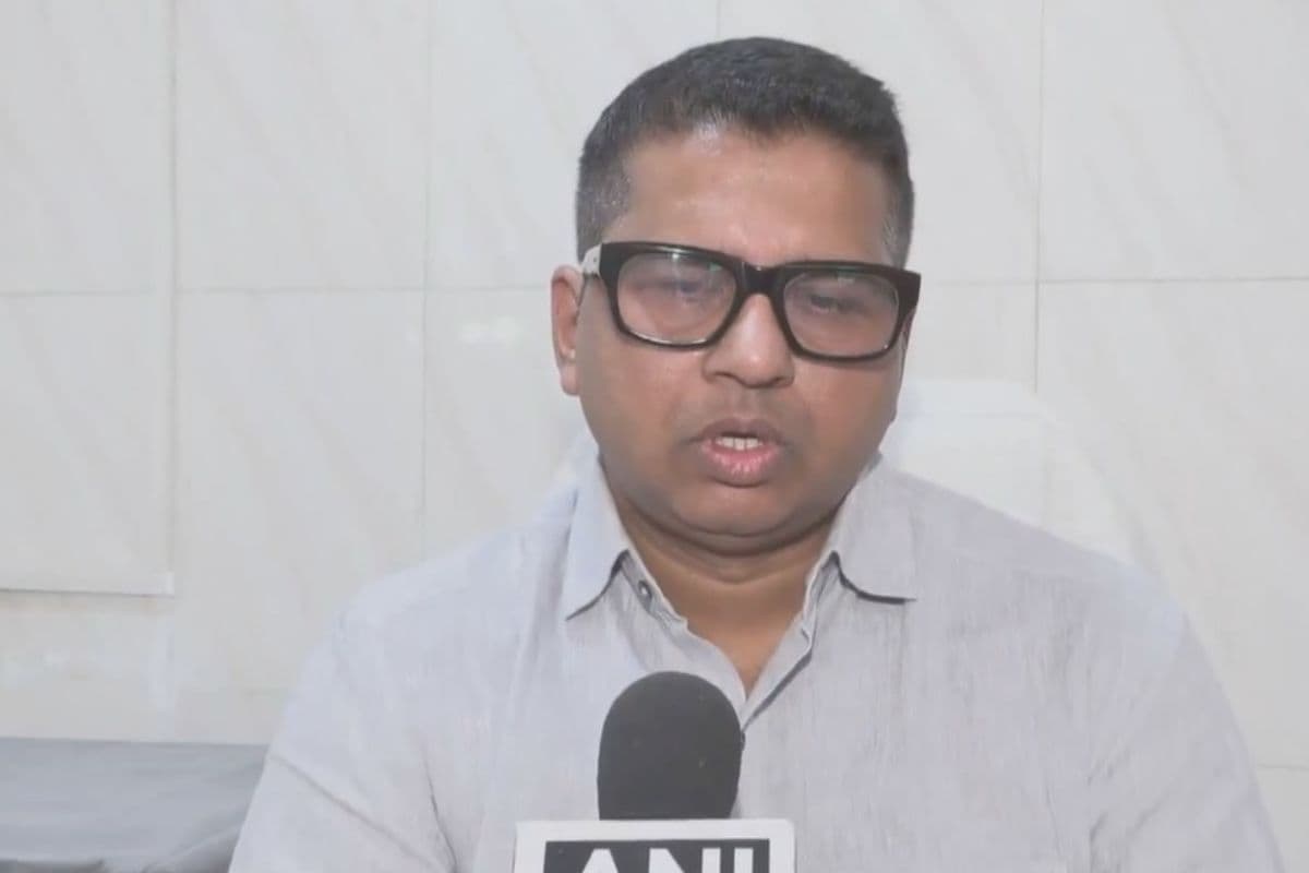 जहाजों पर काम करने वाले कर्मचारियों के यूनियन का दावा–होर्मुज स्ट्रेट में फंसे हैं 23 हजार भारतीय