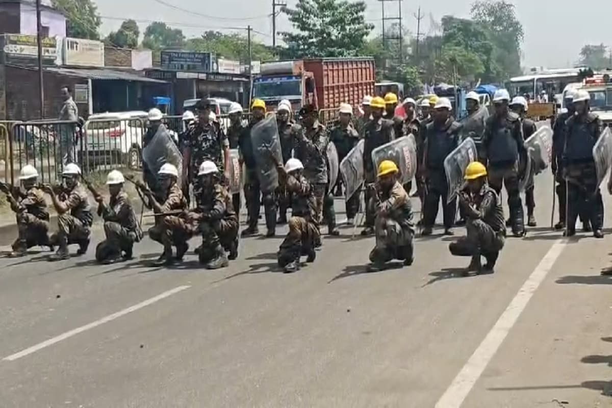 रामनवमी से पहले बोकारो में पुलिस का मॉक ड्रिल, सुरक्षा व्यवस्था को किया चाक-चौबंद