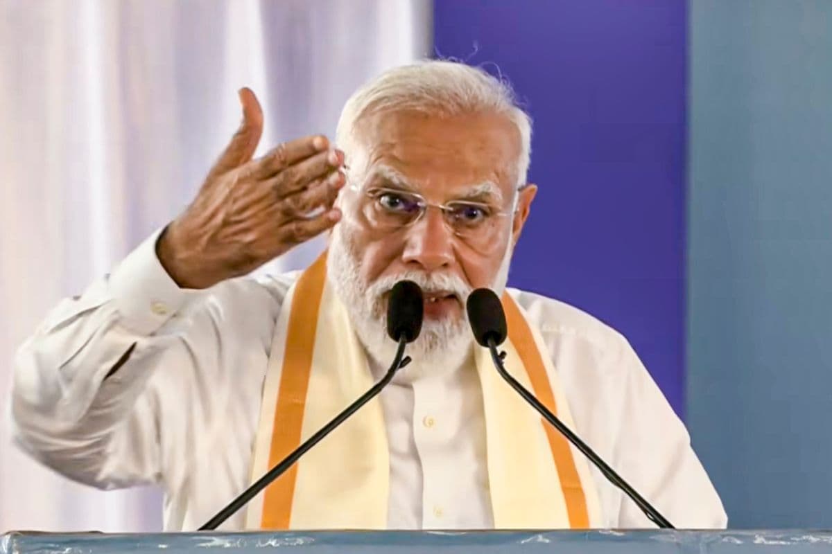 केरल में कांग्रेस पर बरसे पीएम मोदी, मिडिल ईस्ट संकट पर राजनीति का लगाया आरोप