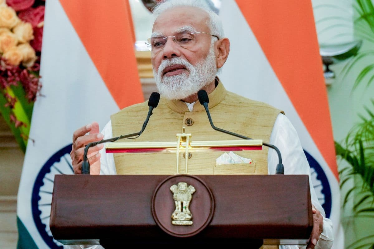 मिडिल ईस्ट में जंग: पीएम मोदी ने बहरीन के शाह, सऊदी अरब के युवराज और जॉर्डन के किंग से बात की