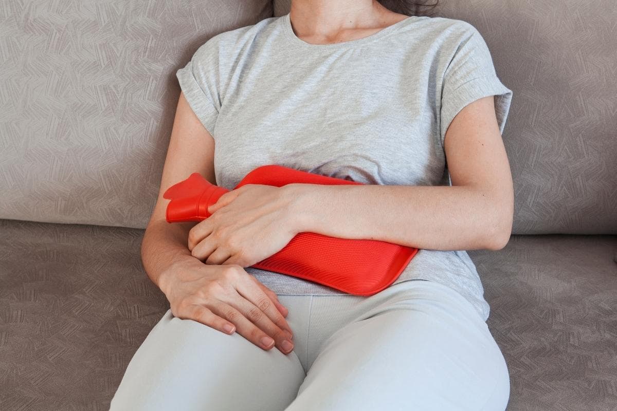 पीरियड क्रैम्प्स से राहत पाने के लिए बनाएं न्यूट्रीशनिस्ट श्वेता शाह का बताया टी 