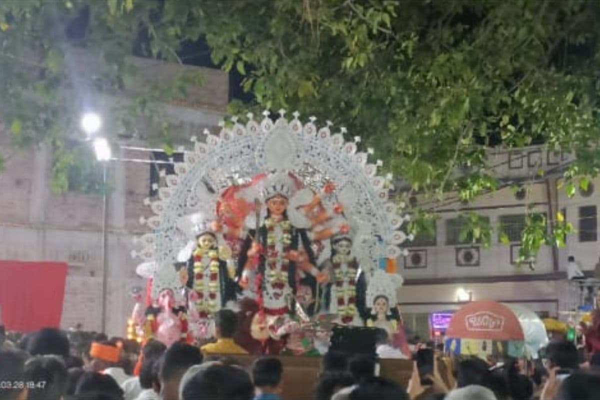 Ranchi: पिठोरिया में रामनवमी पर अस्त्र-शस्त्र चालान प्रतियोगिता, चैती दुर्गा पूजा संपन्न