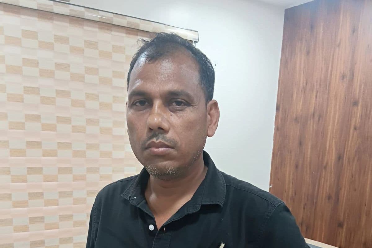 BPSC Paper Leak: संजीव मुखिया गैंग का गुर्गा डब्लू गिरफ्तार, करबिगहिया में EOU का एक्शन