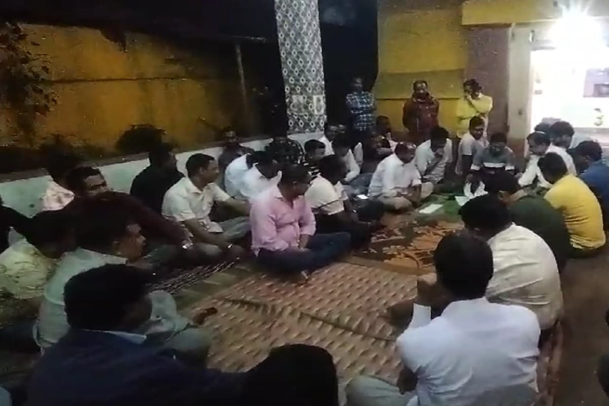 नोवामुंडी में धूमधाम से मनाई जाएगी रामनवमी, शिव मंदिर परिसर में हुई बैठक