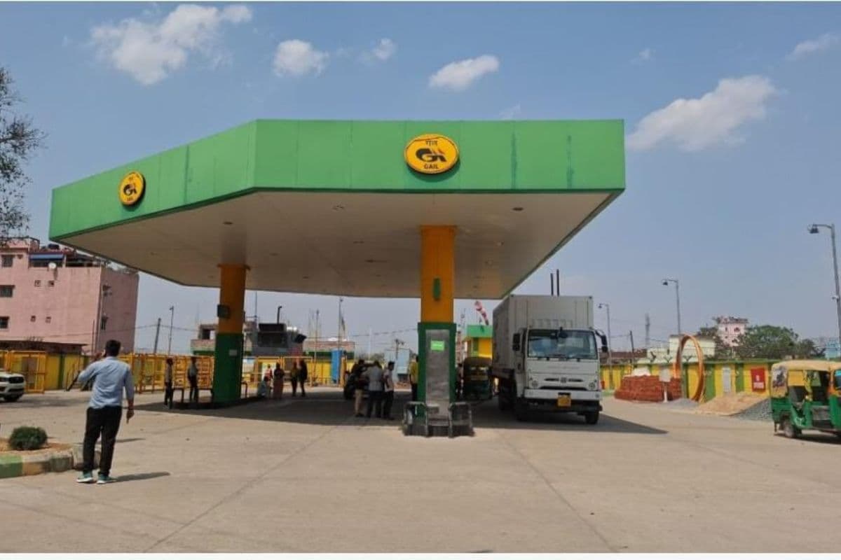 रांची में बेखौफ लुटेरे: पुदांग के बाद नामकुम पेट्रोल पंप कर्मियों को बनाया निशाना, लूटे 12 हजार नगद और मोबाइल