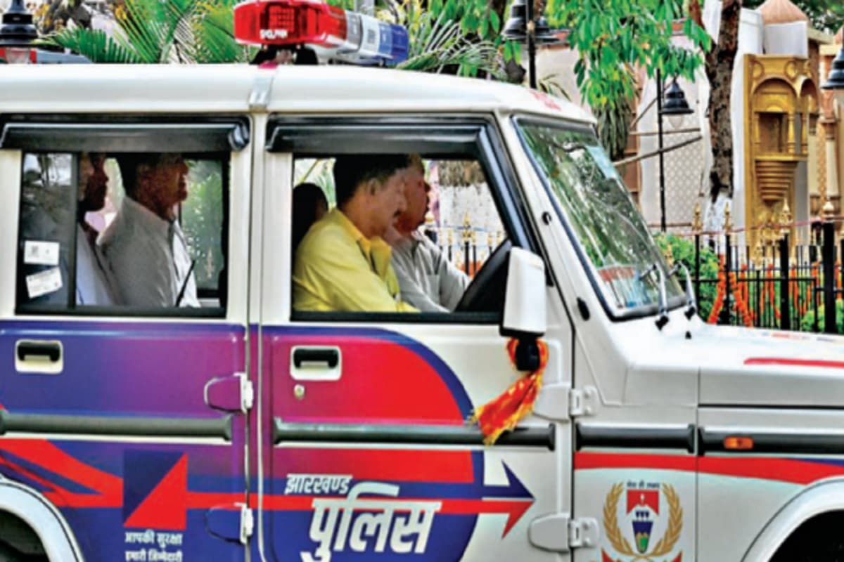 प्राइवेट ड्राइवरों के भरोसे रांची पुलिस की गश्ती गाड़ियां, कैसे बचेगी गोपनीयता?