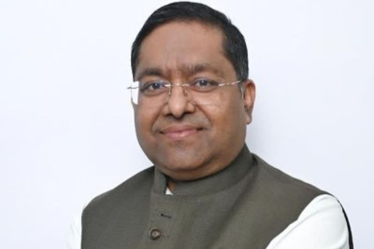 विदेश मंत्रालय ने कहा– ईरान से टैंकर की अदला-बदली की खबर गलत, फंसे जहाजों की सुरक्षित वापसी पर फोकस