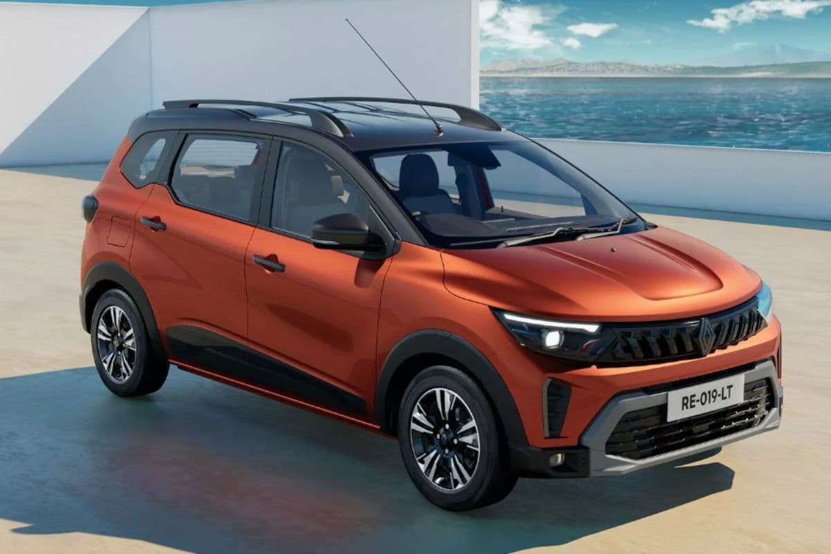 ₹80000 तक सस्ती मिल रही Renault की टॉप 3 कार, जानिए ऑफर डिटेल