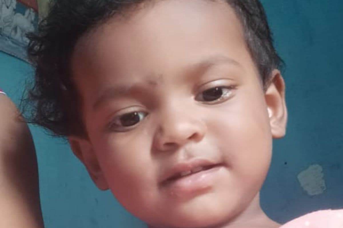 सरायकेला में कलयुगी मां का खौफनाक कांड: 4 साल की मासूम बेटी का घोंटा गला, घर में दफनाया शव