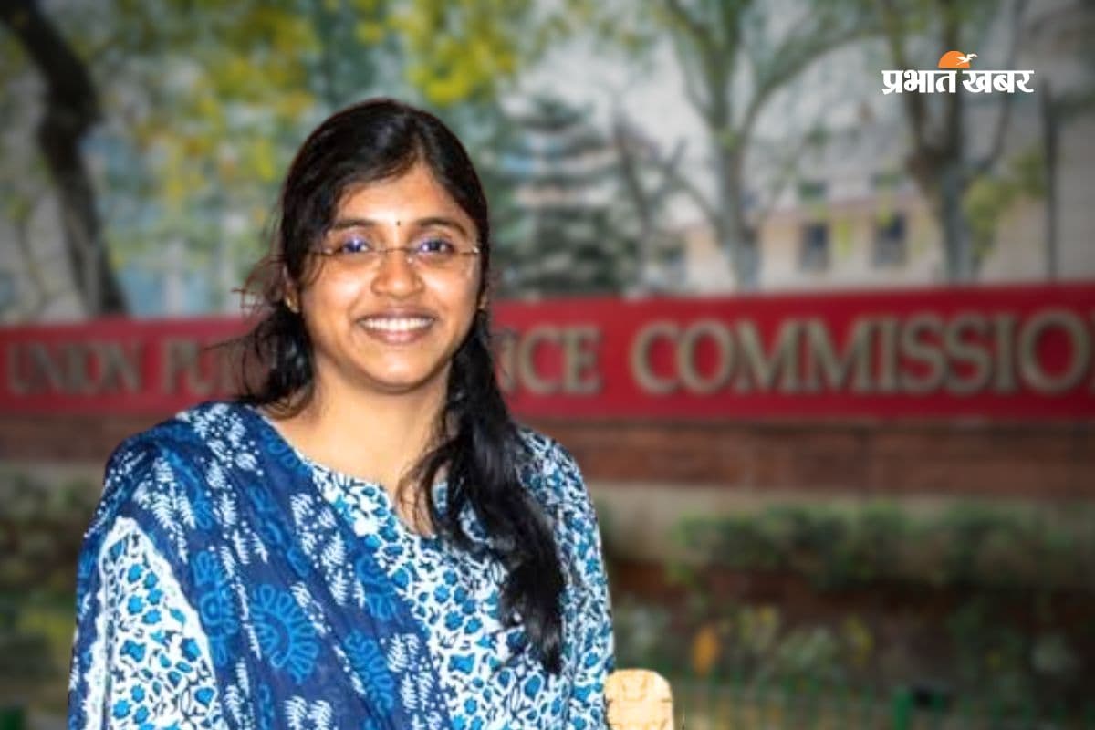 जॉब छोड़कर शुरू की UPSC की तैयारी, श्रुति ने हासिल की AIR 18