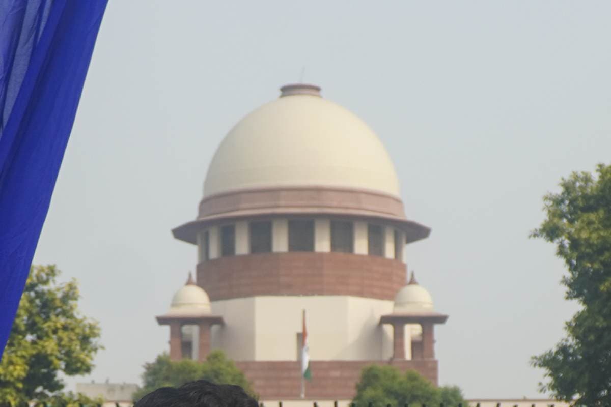 सुप्रीम कोर्ट का फैसला: धर्म बदलते ही खत्म होगा SC का दर्जा