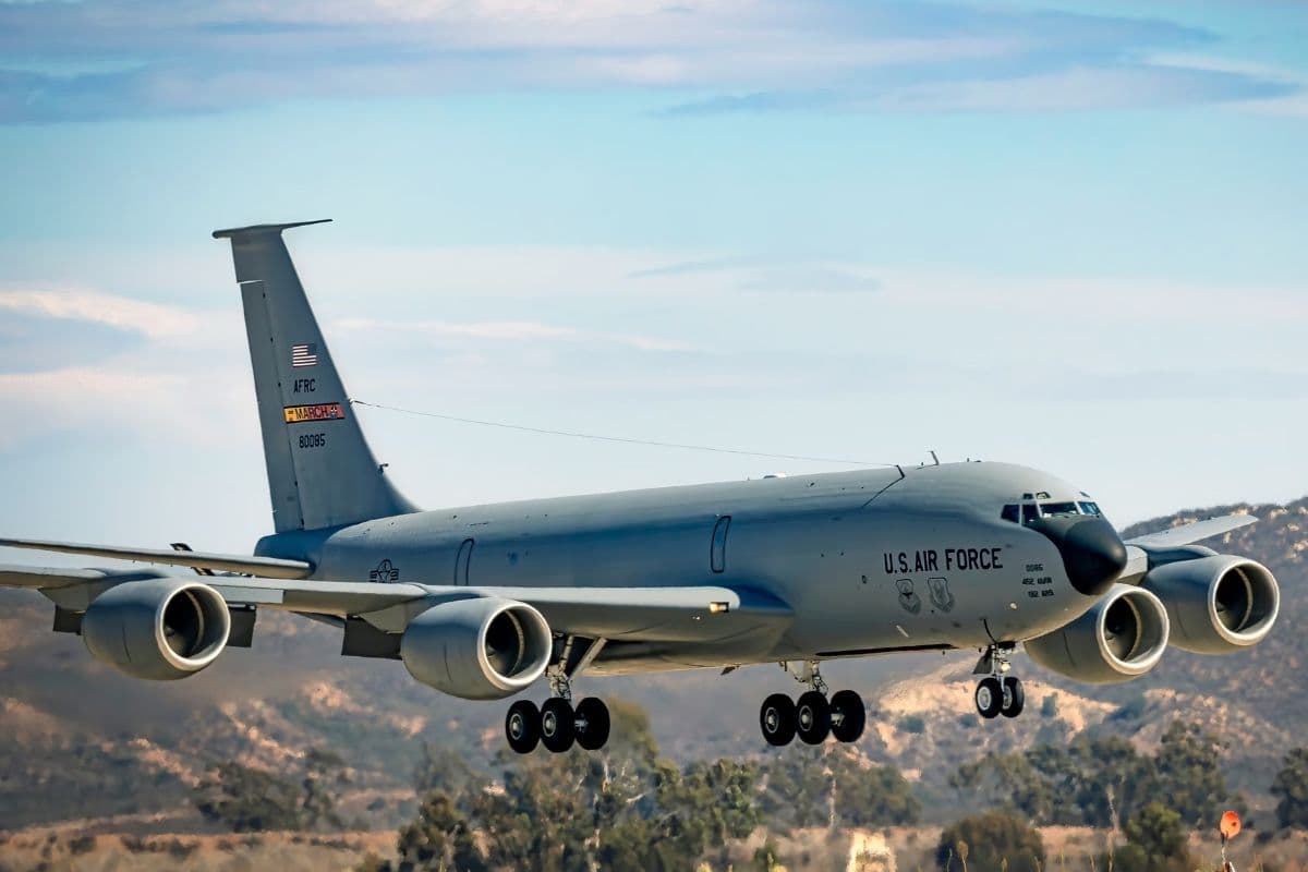 ईरान युद्ध: ‘यूरोप के प्लेग्राउंड’ का बड़ा फैसला, US मिलिट्री विमानों के लिए बंद किया एयरस्पेस 