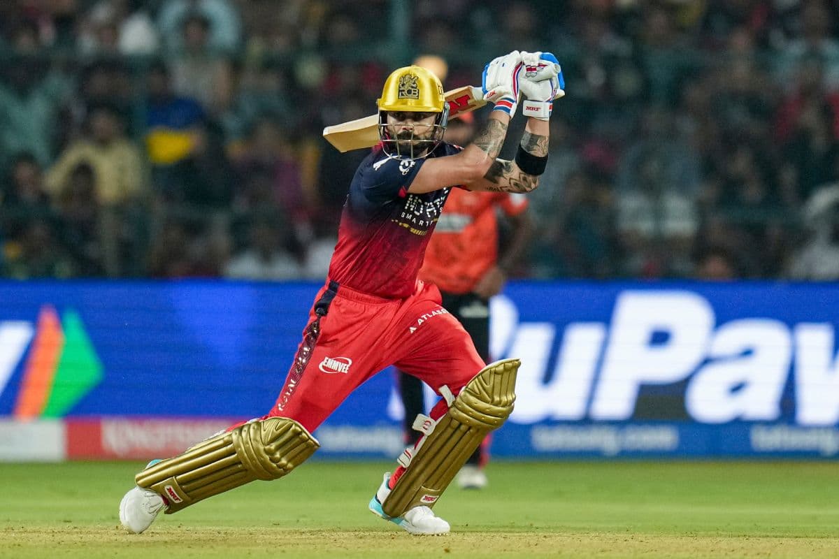 Virat Kohli plays shot Virat Kohli plays shot