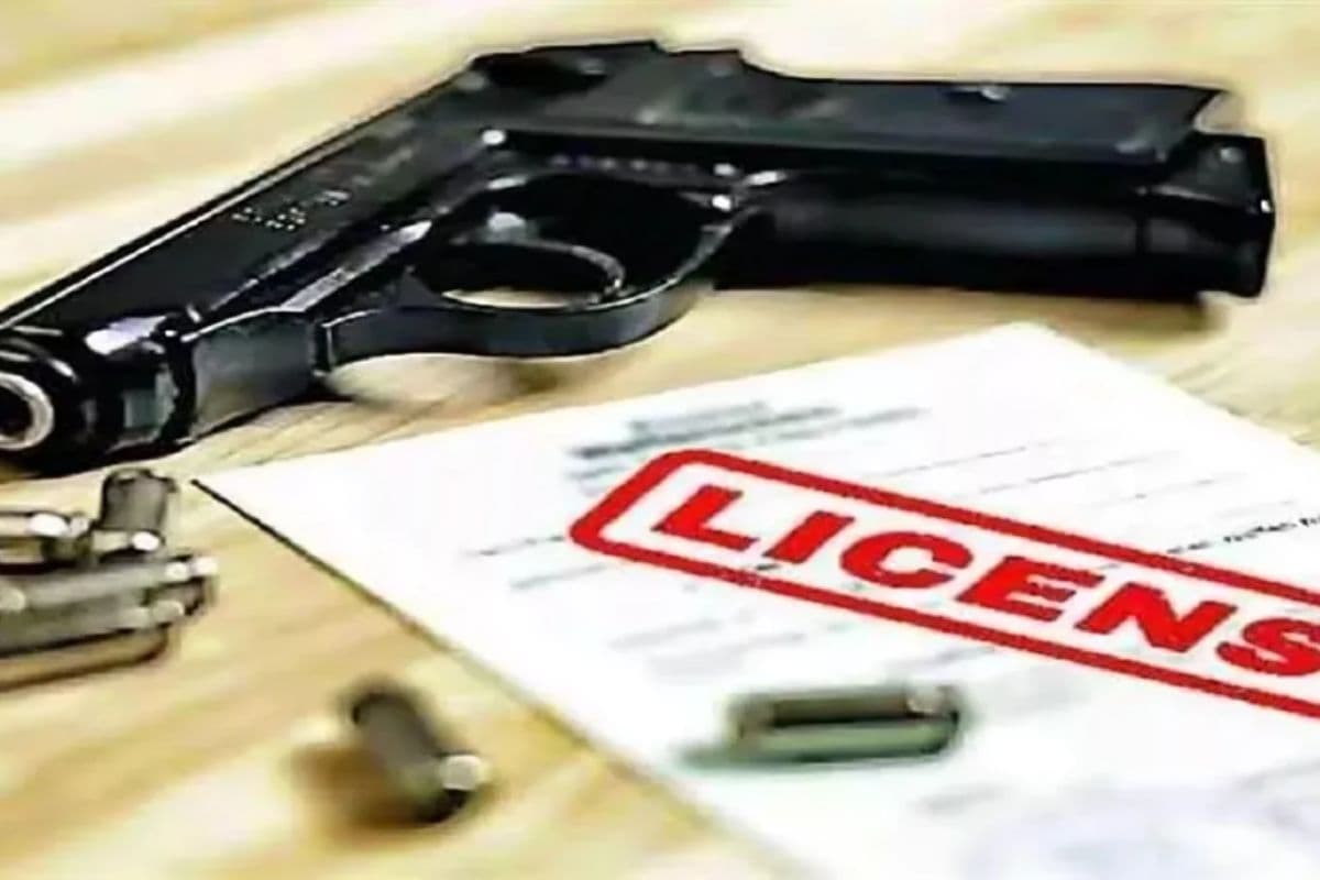 मुखिया-सरपंच को हथियार लाइसेंस के लिए नहीं लगाने होंगे चक्कर, सरकार ने तय की 60 दिन की डेडलाइन
