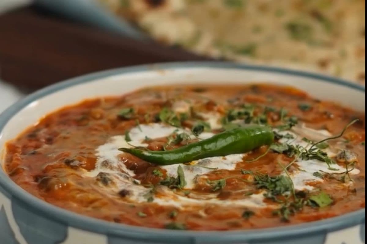 घर पर बनाएं रेस्टोरेंट स्टाइल दाल मखनी, ट्राई करें मास्टरशेफ पंकज भदौरिया की रेसिपी 