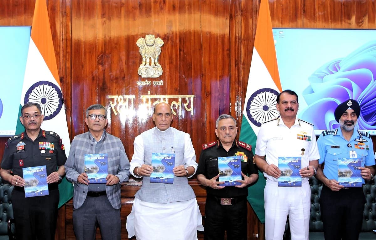 Defence: भविष्य की चुनौतियों से निपटने के लिए भारतीय सेना का रोडमैप तैयार