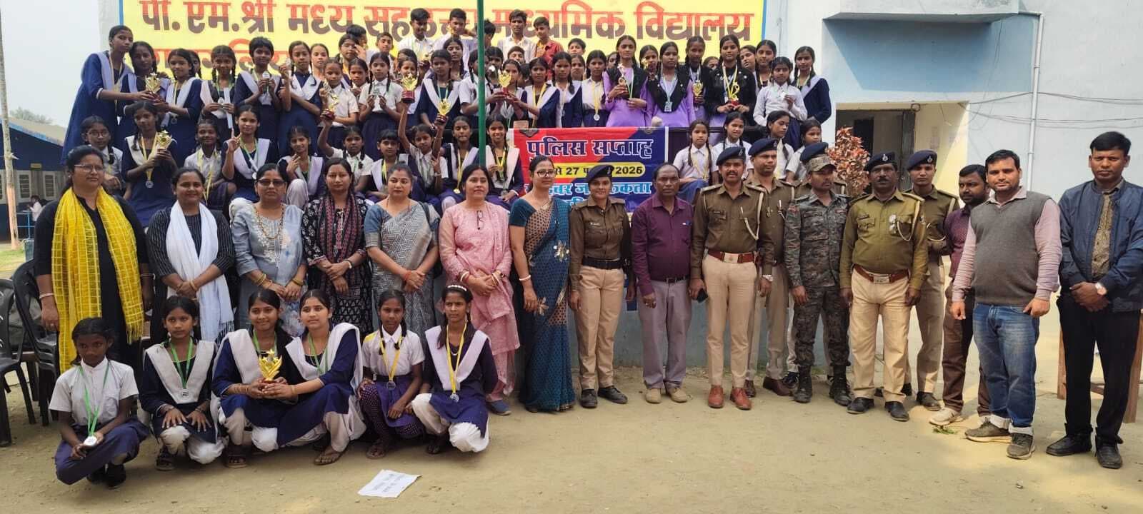 बिहार पुलिस सप्ताह के समापन पर प्रतियोगिता विजेताओं को किया सम्मानित