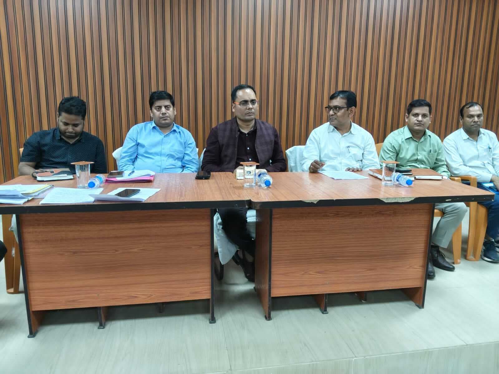 सूर्यगढ़ा में समीक्षा बैठक, एसडीएम ने दिये त्वरित समाधान के निर्देश