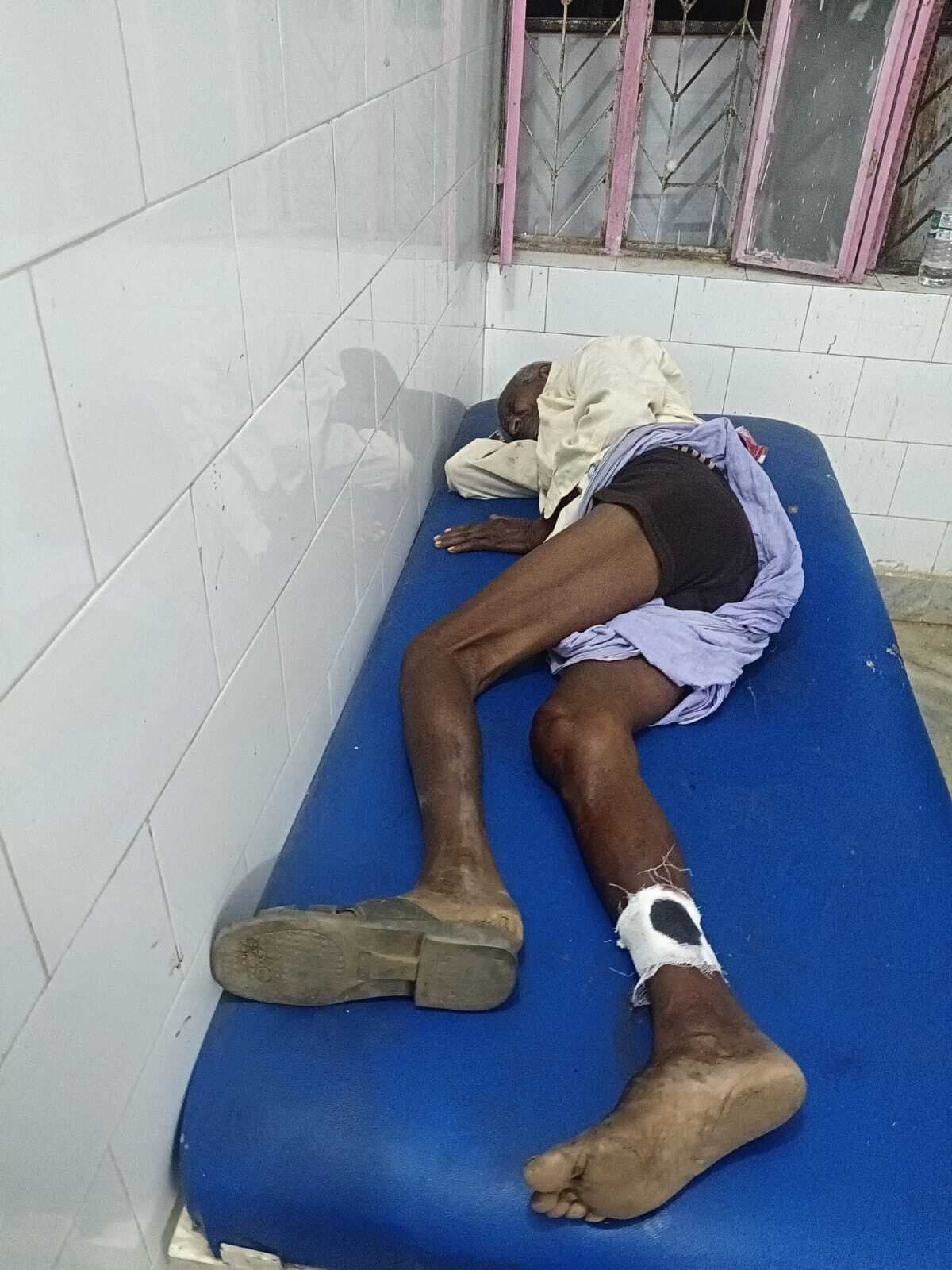 दो बाइक में आमने-सामने की टक्कर, दो घायल