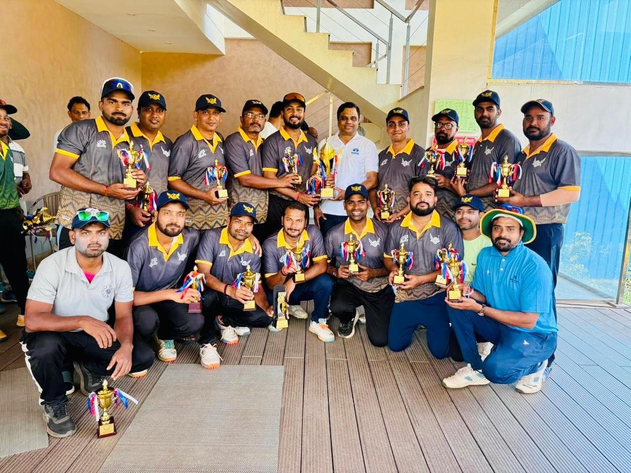 Tata motors won tata inter company cricket tournament : टाटा मोटर्स क्रिकेट टीम ने जीता खिताब