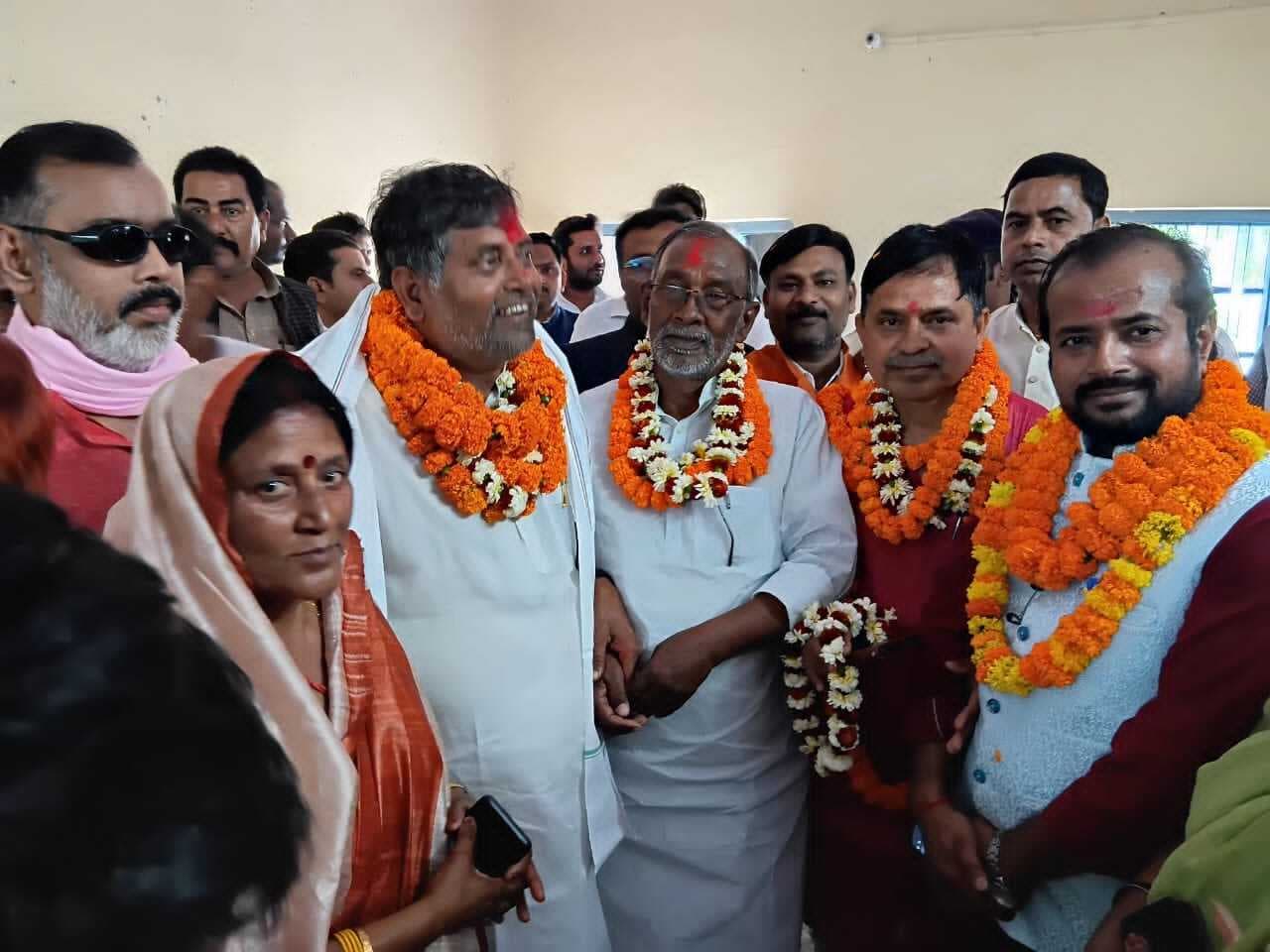 दो लोगों ने किया नामांकन, एक ने लिया नाम वापस और हो गया जिलाध्यक्ष का चुनाव