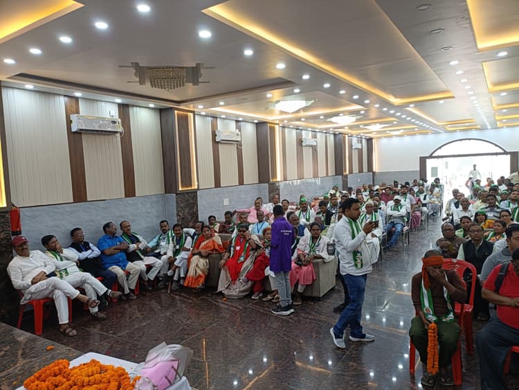 एक बार फिर जिला जदयू की कमान राजेंद्र प्रसाद यादव को, सभी प्रखंड अध्यक्ष बने प्रस्तावक