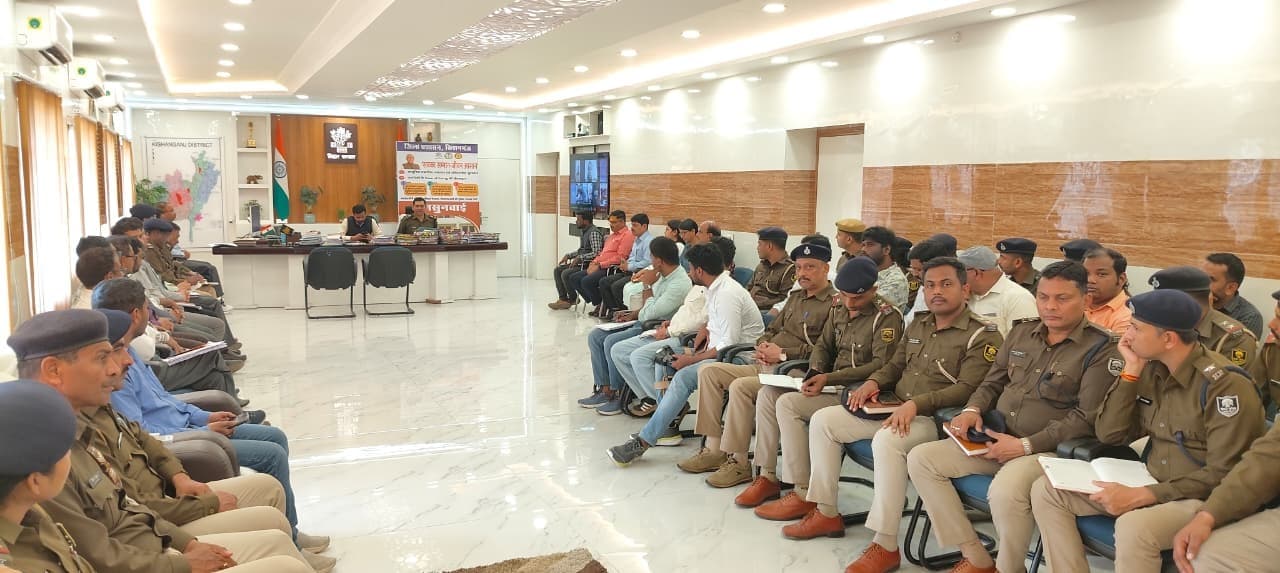 संवेदनशील क्षेत्रों में दंडाधिकारी व पुलिस बल की तैनाती, ड्यूटी में लापरवाही पर निलंबन की चेतावनी