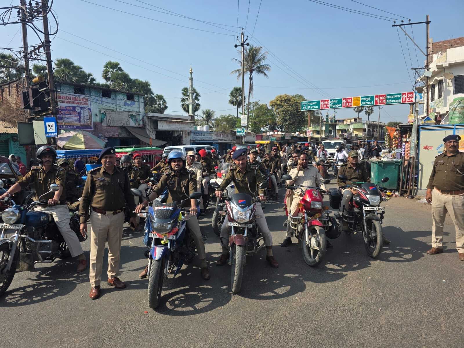 पुलिस ने शांति व सौहार्दपूर्ण माहौल में होली मनाने की अपील