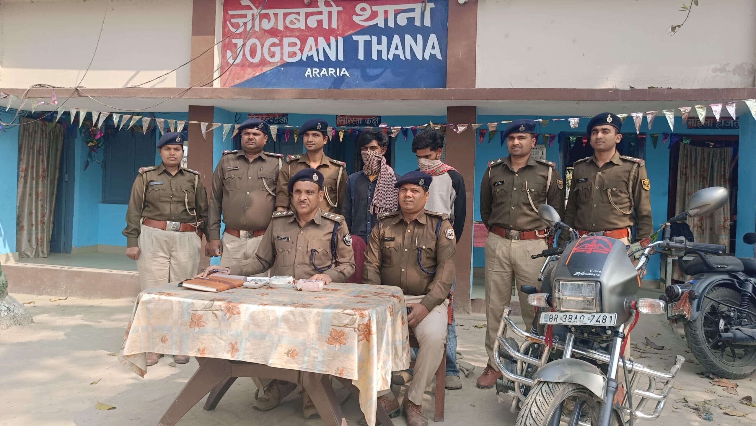 198.96 ग्राम स्मैक के साथ दो गिरफ्तार