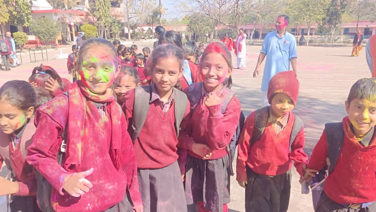 सामाजिक समरसता का संदेश देनेवाला पर्व है होली