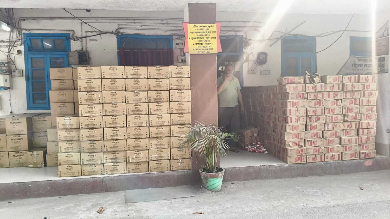 एनएच 27 पर ट्रक से 4785 लीटर विदेशी शराब बरामद