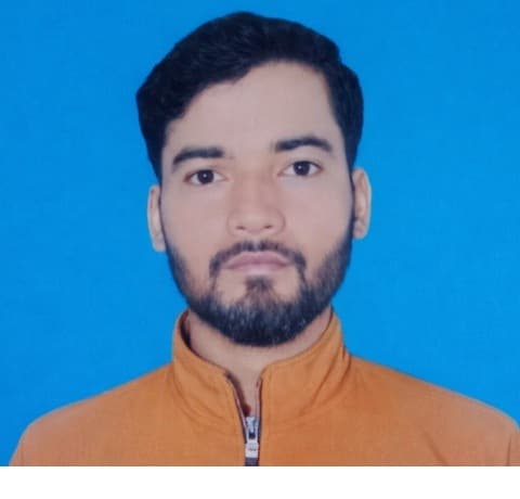 मां की मना करने के बावजूद निकला कुंदन, सड़क हादसे में हुई मौत