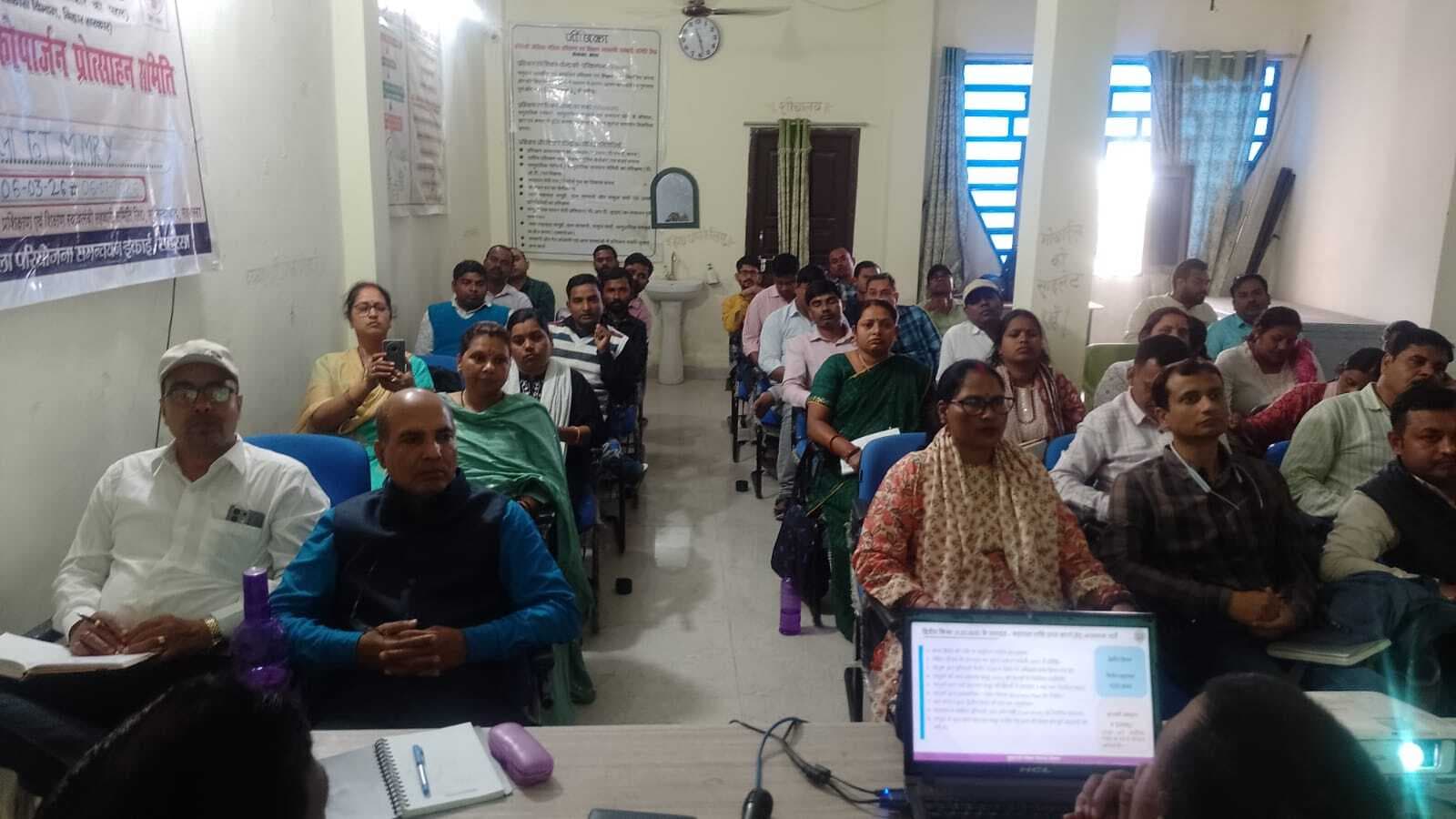 दीदियों को स्थायी व सफल रोजगार स्थापित करने के लिए सक्षम बनाना है उद्देश्य