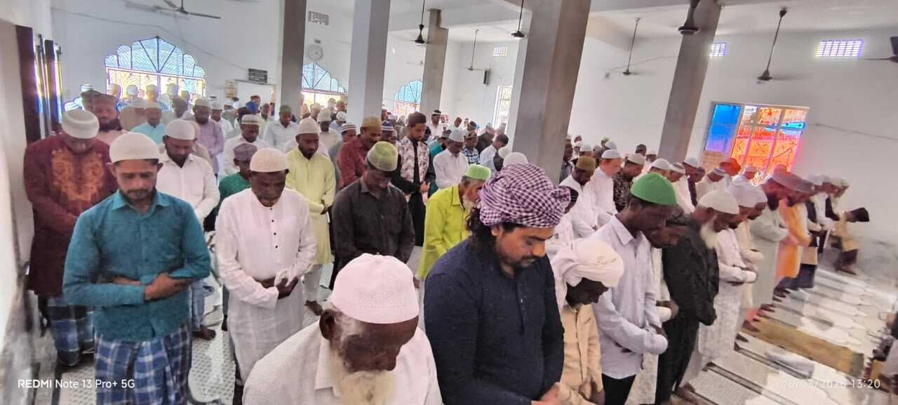 रोजेदारों ने अदा की रमजान के तीसरे जुमे की नमाज