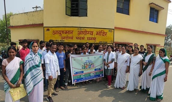 उमंग दिवस पर किशोर-किशोरियों को मिला जीवन कौशल पर मार्गदर्शन