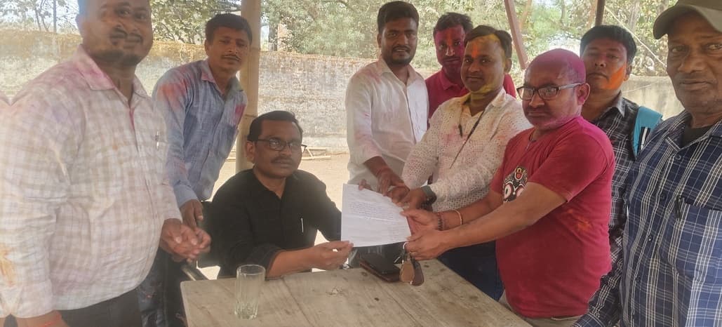 मानदेय नहीं मिलने से नाराज मनरेगा कर्मी नौ मार्च से रहेंगे हड़ताल पर