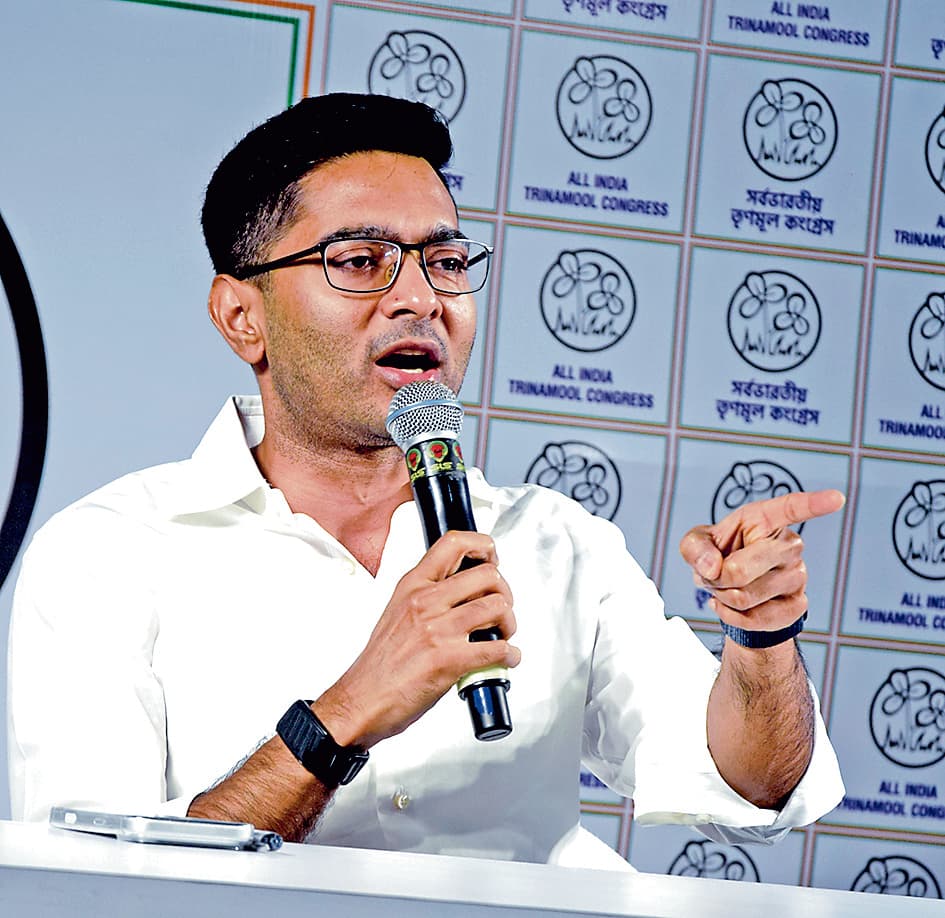 अभिषेक बनर्जी ने अब दिया भाजपा के बहिष्कार का नारा