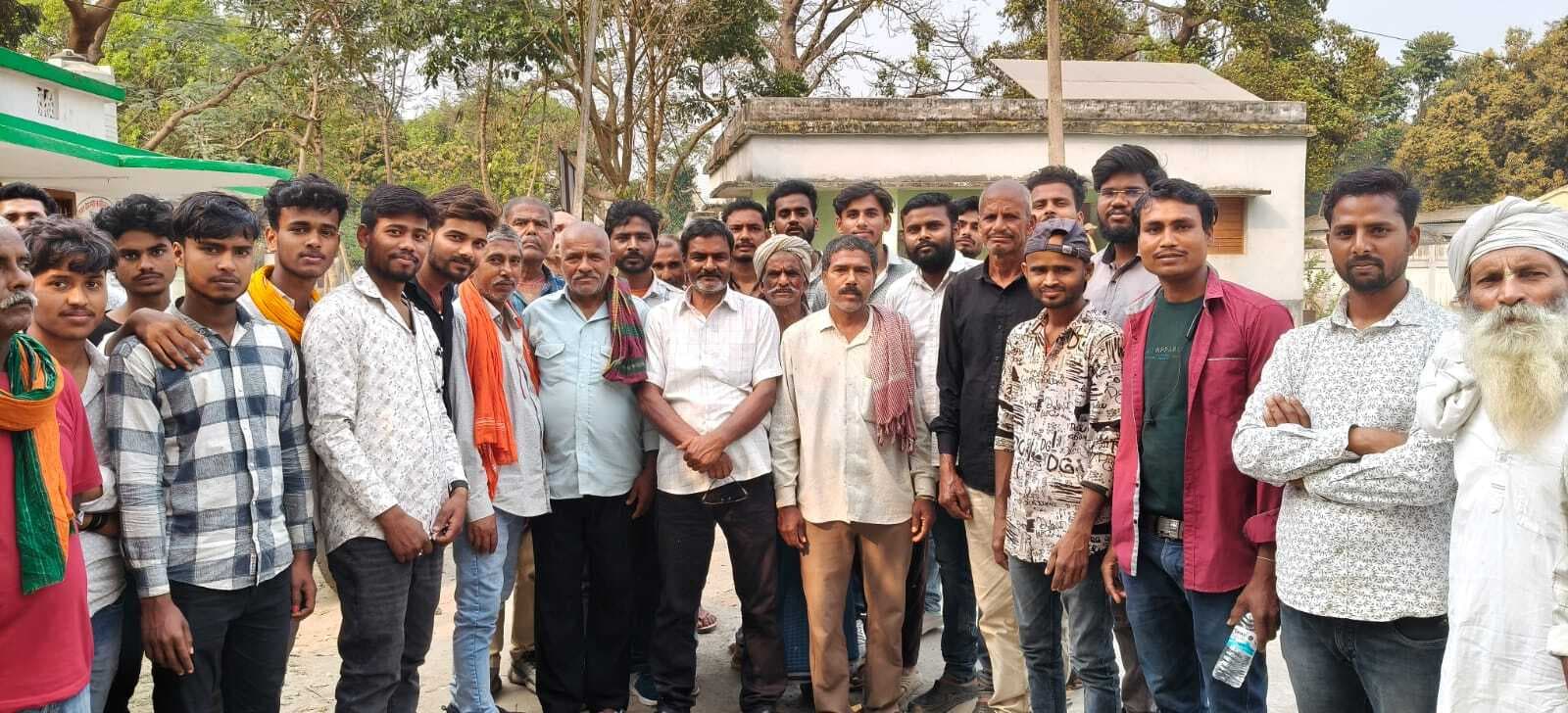 पैक्स चुनाव को लेकर अंतिम दिन 28 प्रत्याशियों ने किया नामांकन