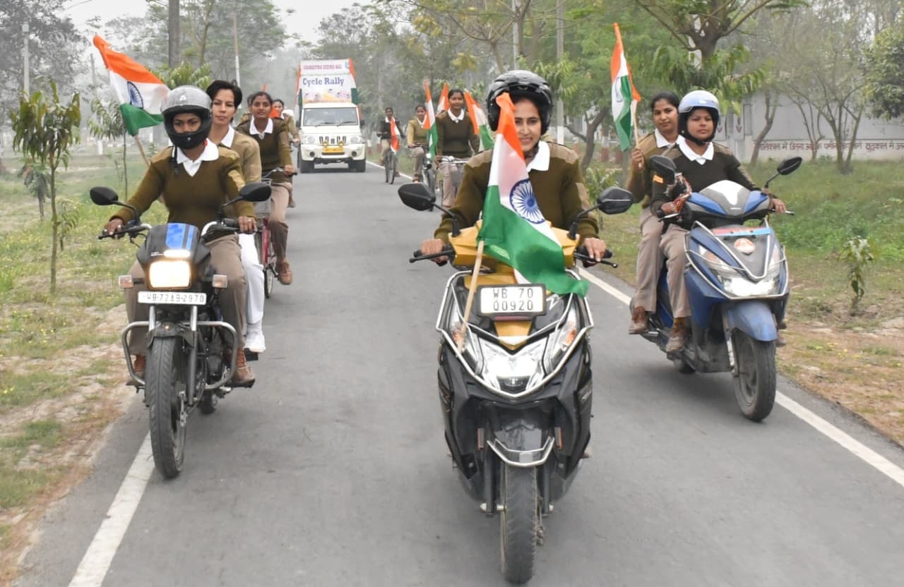 अंतरराष्ट्रीय महिला दिवस पर एसएसबी ने निकाली साइकिल रैली