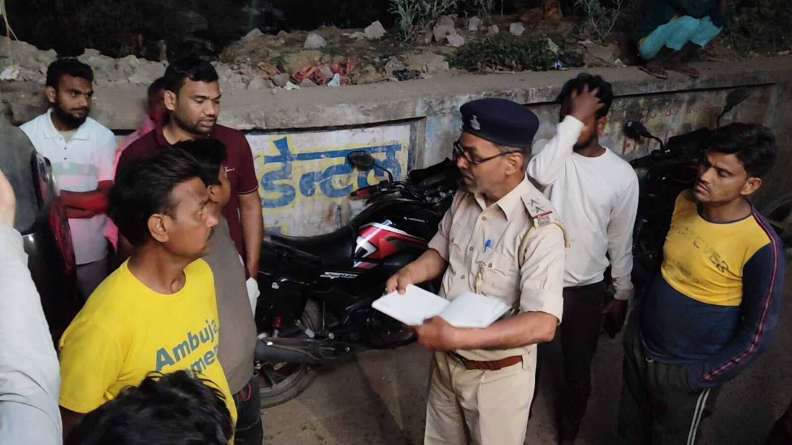 निजी अस्पताल में प्रसव के बाद महिला की मौत, परिजनों ने किया हंगामा