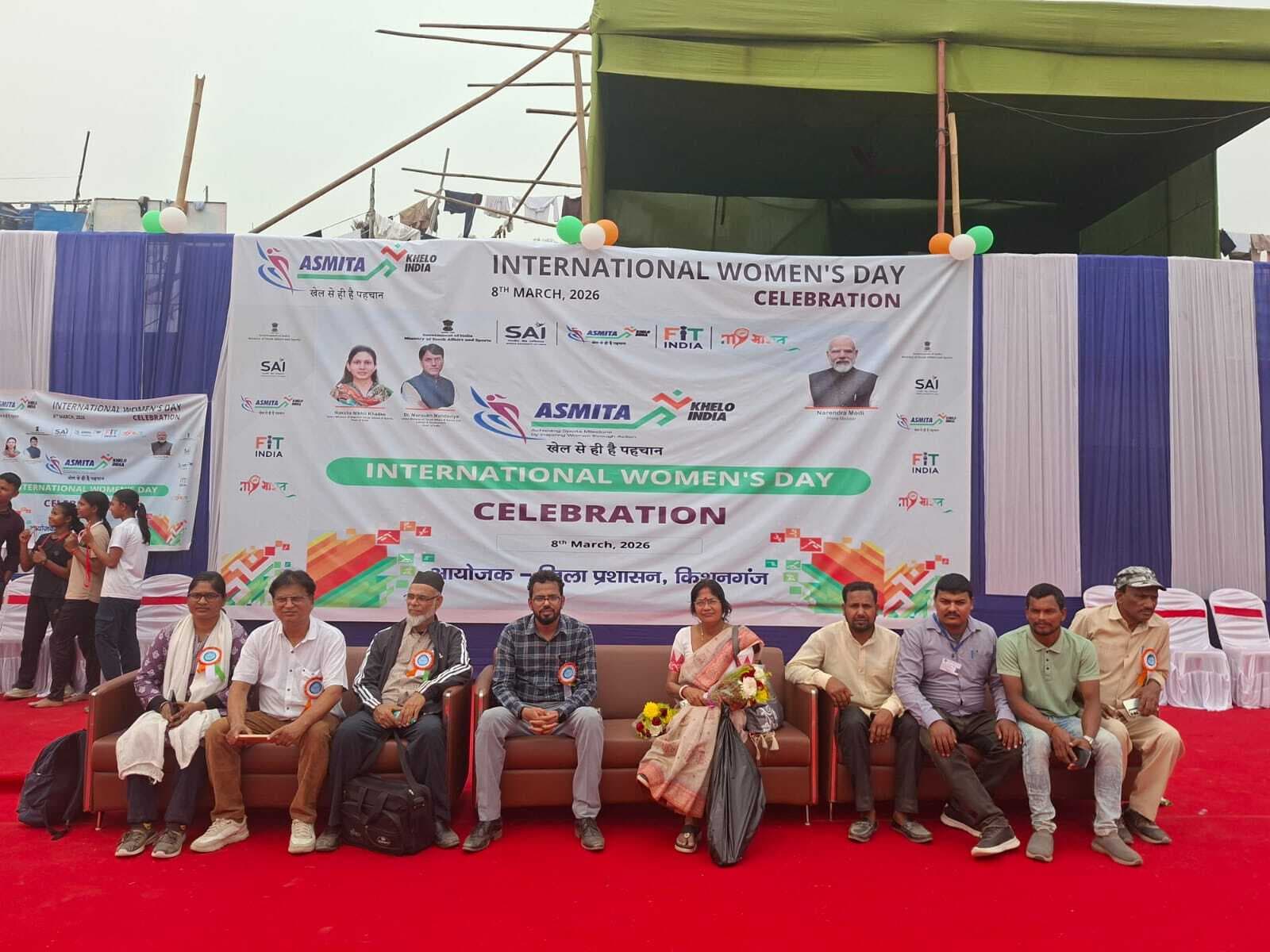 खगड़ा स्टेडियम में दौड़ीं बेटियां, खेल के मैदान पर दिखा नारी शक्ति का दम