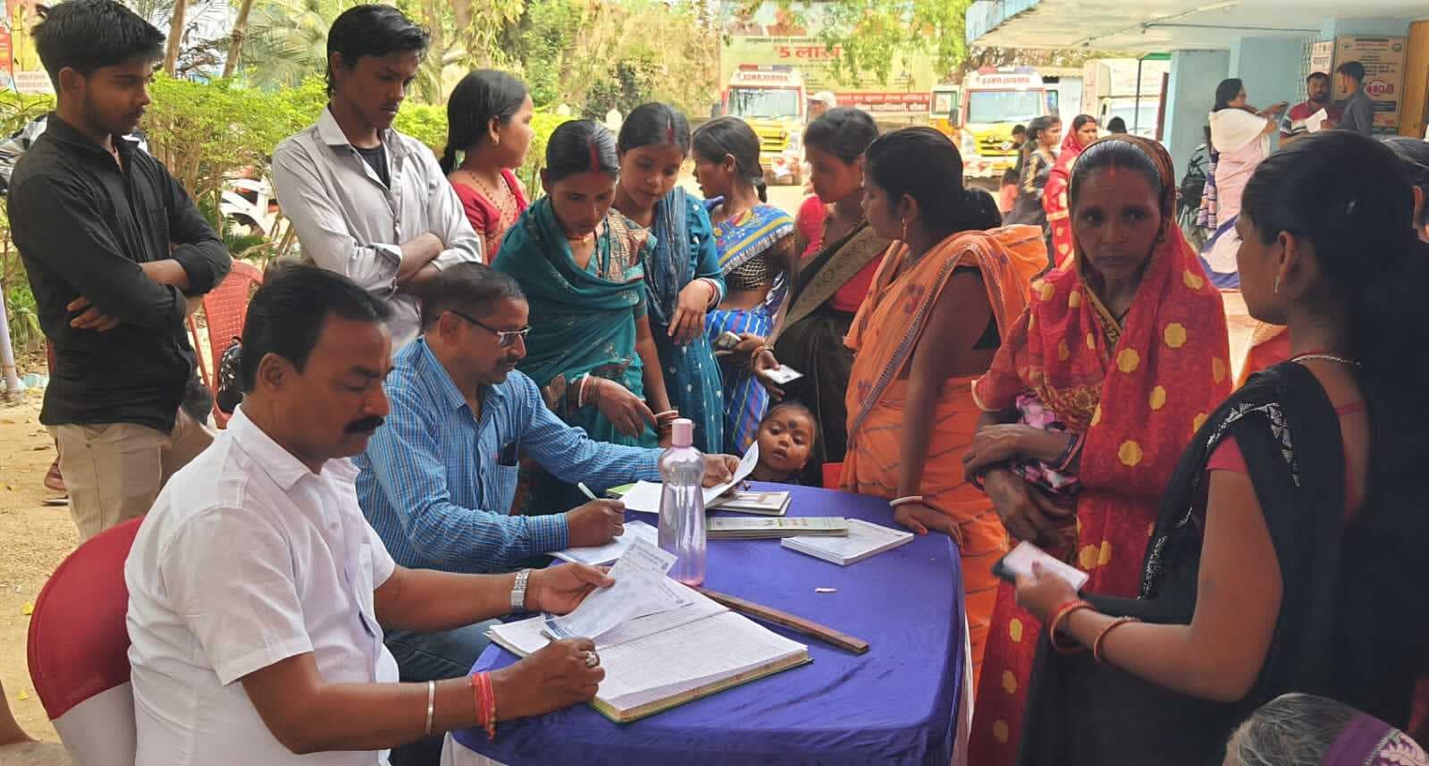 कटोरिया में 423 गर्भवती महिलाओं की प्रसव पूर्व हुई स्वास्थ्य जांच