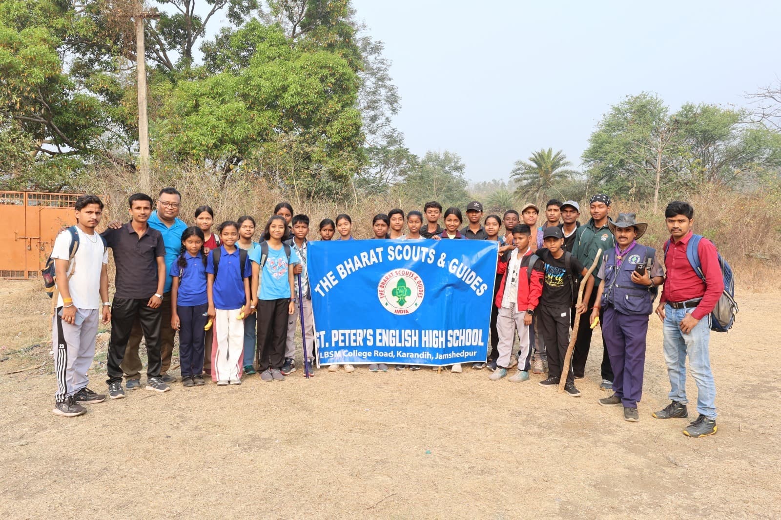 Dalma trekking for scout and guide students : दलमा ट्रेकिंग में स्काउट एंड गाइड के बच्चे हुए शामिल