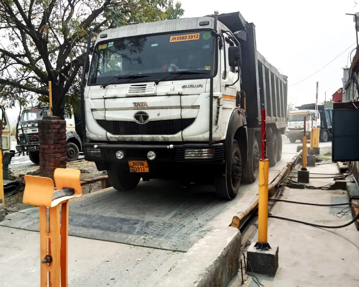 Bokaro News: बोकारो थर्मल में तीसरे दिन भी ठप रहा पावर प्लांट, बकाया भुगतान के बाद छाई उठाव शुरू, प्रबंधन ने ली राहत की सांस