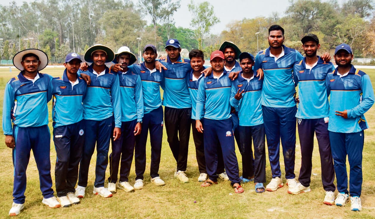 जमुई ने लखीसराय को 10 विकेट से हराया